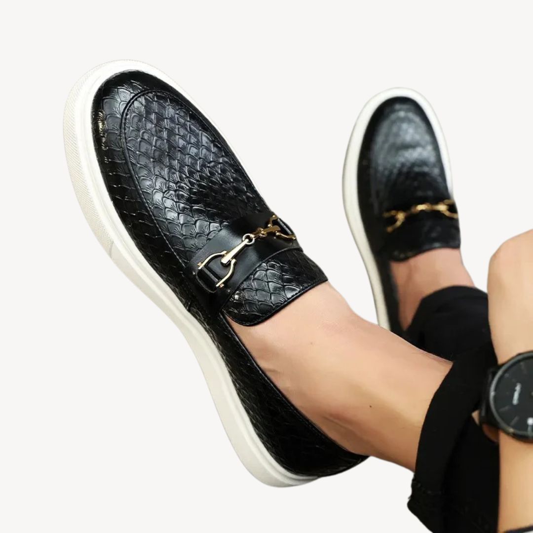 Men’s Breathable Comfort Shoes – Supportive Lace-Up Design for Everyday Wear
