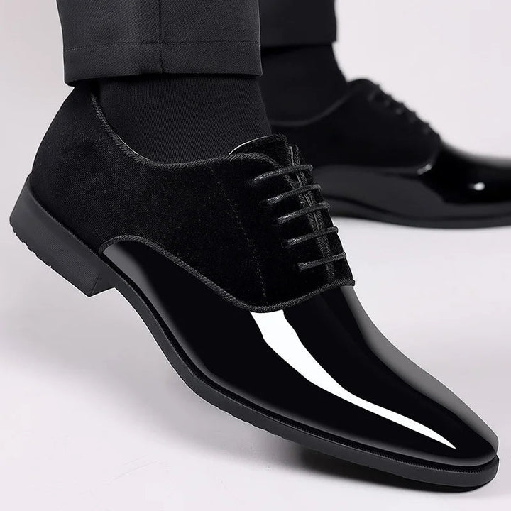 Men’s Patent Oxford Shoes – Velvet And Shiny Contrast Design