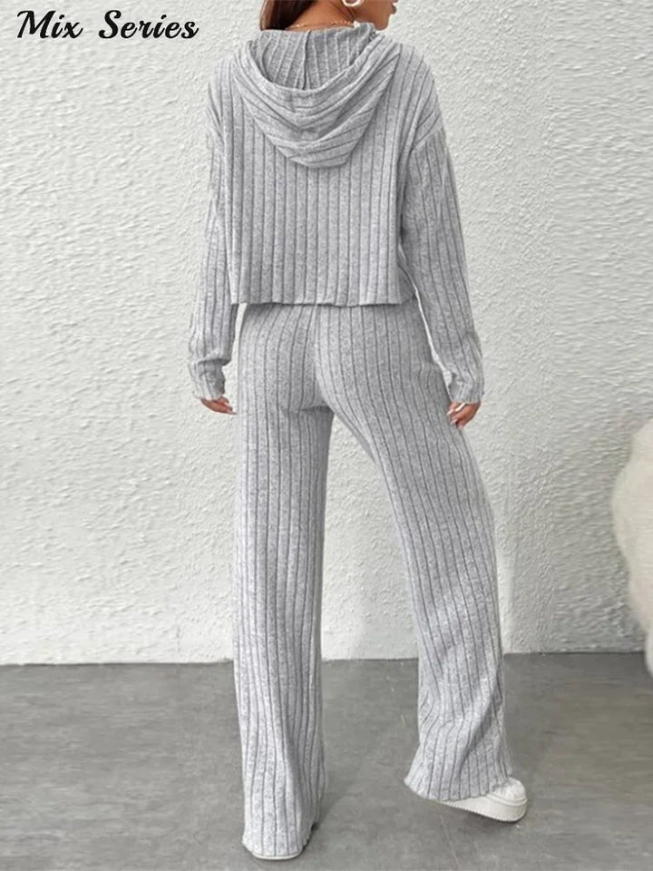 Anna™ | Solid Knitted Striped Sweatshirt Pants Suit