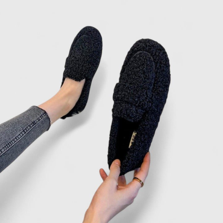Vivienne™ -  Warm slippers with an elegant design