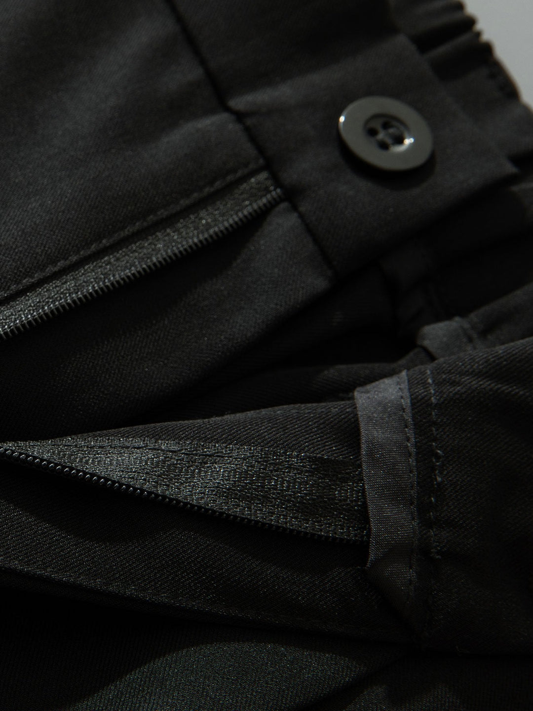 Men’s Elastic Waist Trousers – Straight Leg Pull-On Casual Pants
