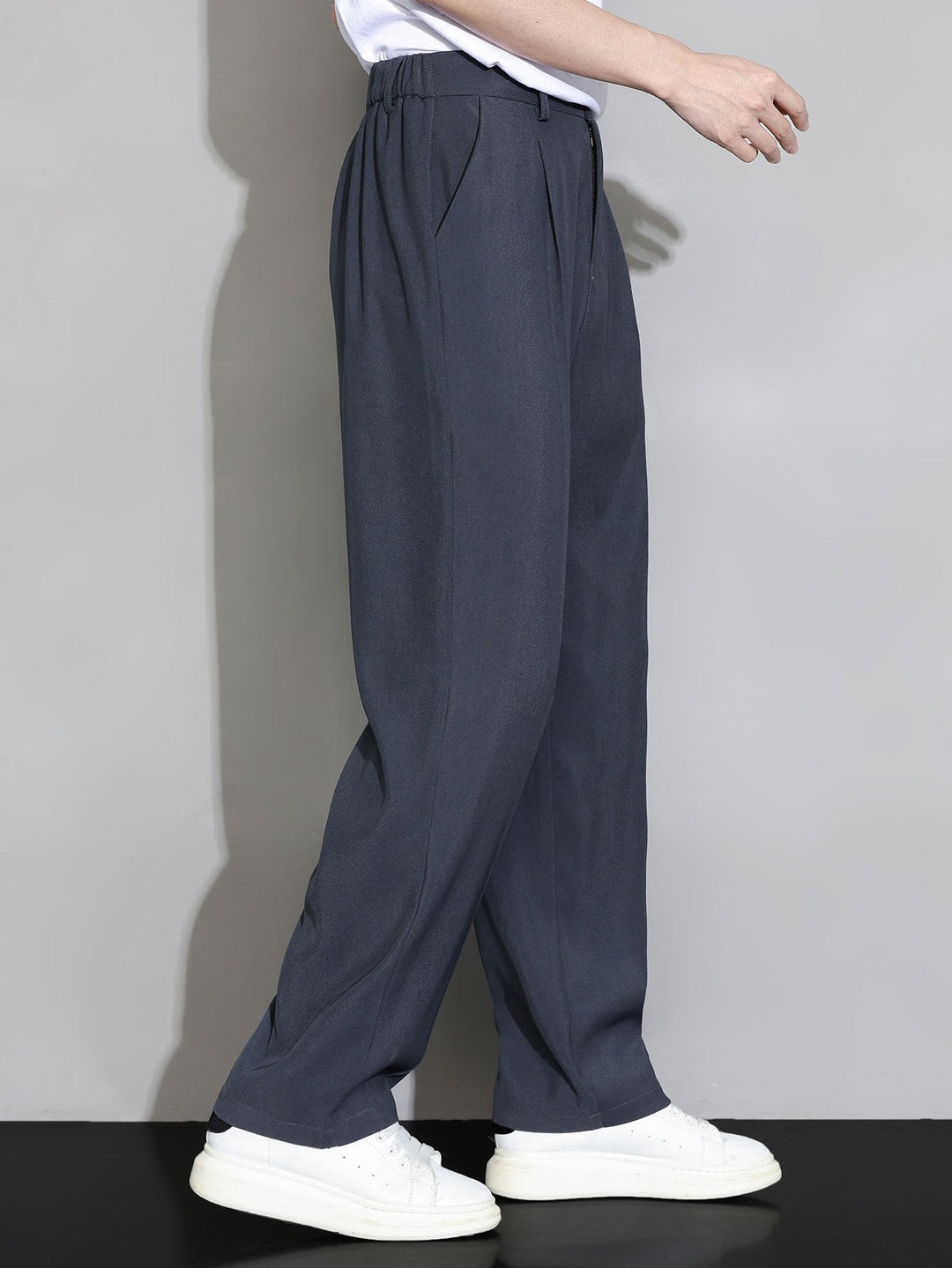 Men’s Elastic Waist Trousers – Straight Leg Pull-On Casual Pants
